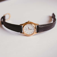 Women's 2Y01-0A10 Seiko Watch | Classic Vintage Ladies Quartz Watch - Vintage Radar