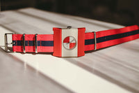 Seltene Rot -Weiß -Mechanik Kelton Uhr | Square Vintage Kelton Uhr