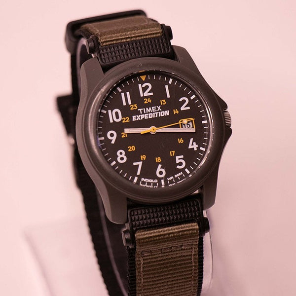 خمر 90s العسكرية Timex Expedition Indiglo Watch