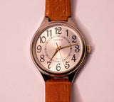 Zwei -Ton -Vintage -Wagen von Timex Damenkleid Uhr