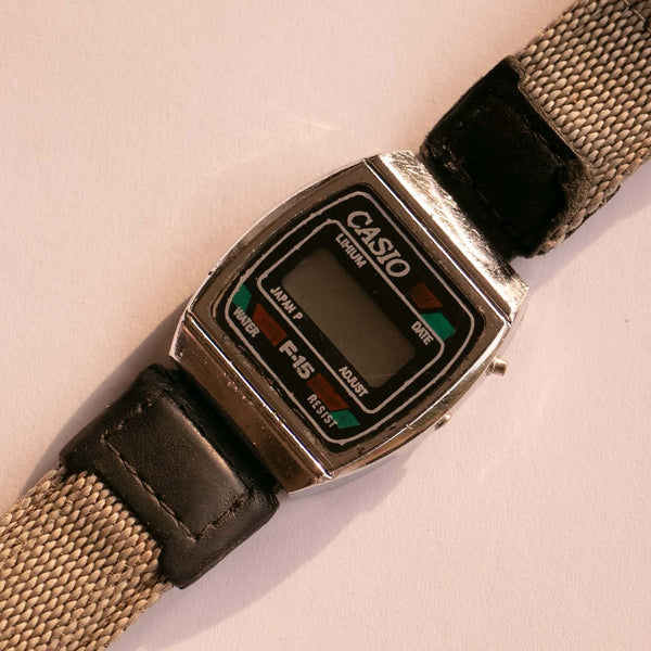 skør Store gammel Casio Lithium F-15 Date Watch | 80s Vintage Quartz Casio Watch – Vintage  Radar