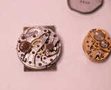 3 vintage Bulova Mécanique montre Mouvements pour pièces et réparation - ne fonctionne pas