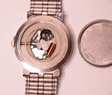 Dos tonos Caravelle por Bulova Cuarzo reloj Para piezas y reparación, no funciona