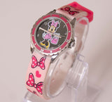 Rose des années 90 Minnie Mouse montre avec cadran noir et bracelet rose coloré