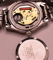 90 Citizen 6000 R00413 RC Quartz montre pour les pièces et la réparation - ne fonctionne pas