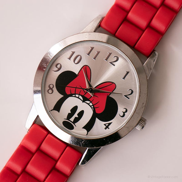 أحمر Disney Minnie Mouse ساعة خمر | والت Disney ساعة العالم