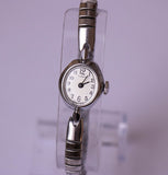 Piccolo vintage Timex Abito orologio | Orologio meccanico tono d'argento