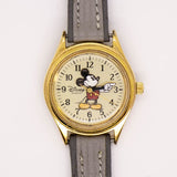 Disney Le temps fonctionne Mickey Mouse 3D montre pour les petits poignets