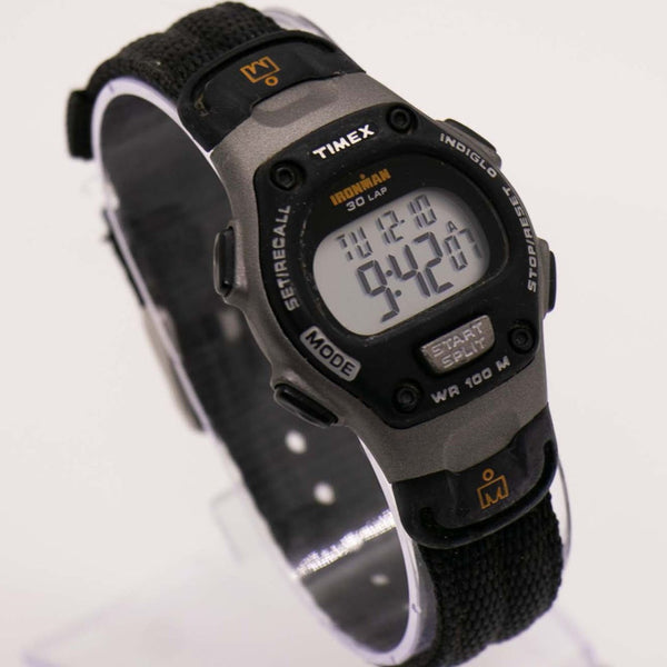 أسود Timex Wornman Sports Watch للرجال والنساء العرض الرقمي