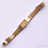 Vintage Seiko 2E20-5559 R0 Wristwatch for Her | Tiny 90s Watch
