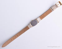 Vintage rechteckig Timex Damen Uhr | Winziger Gold-Ton Timex Quarz