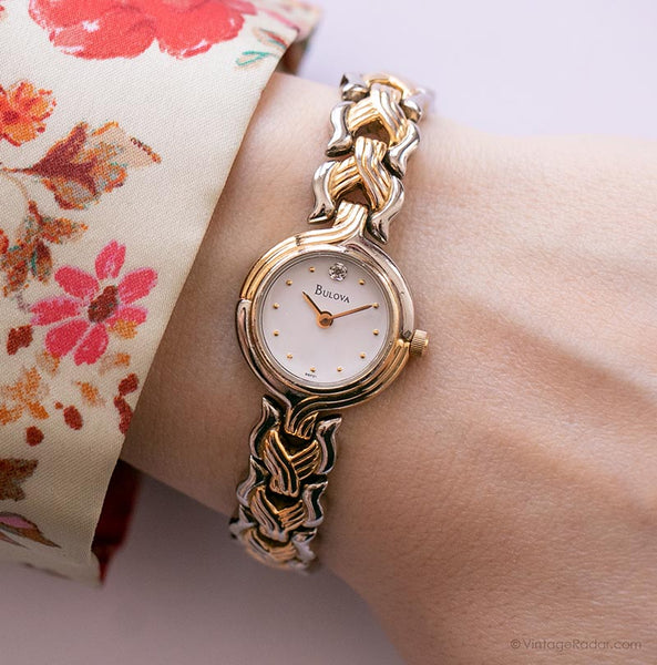 Jahrgang Bulova Zweifarbig Uhr | Japan Quarzkleid Uhr für Damen