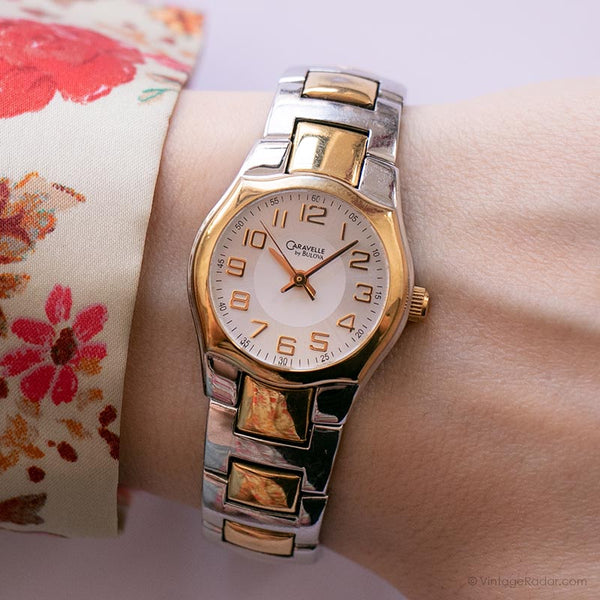Jahrgang Caravelle von Bulova Zweifarbig Uhr | Elegante Damen Uhr