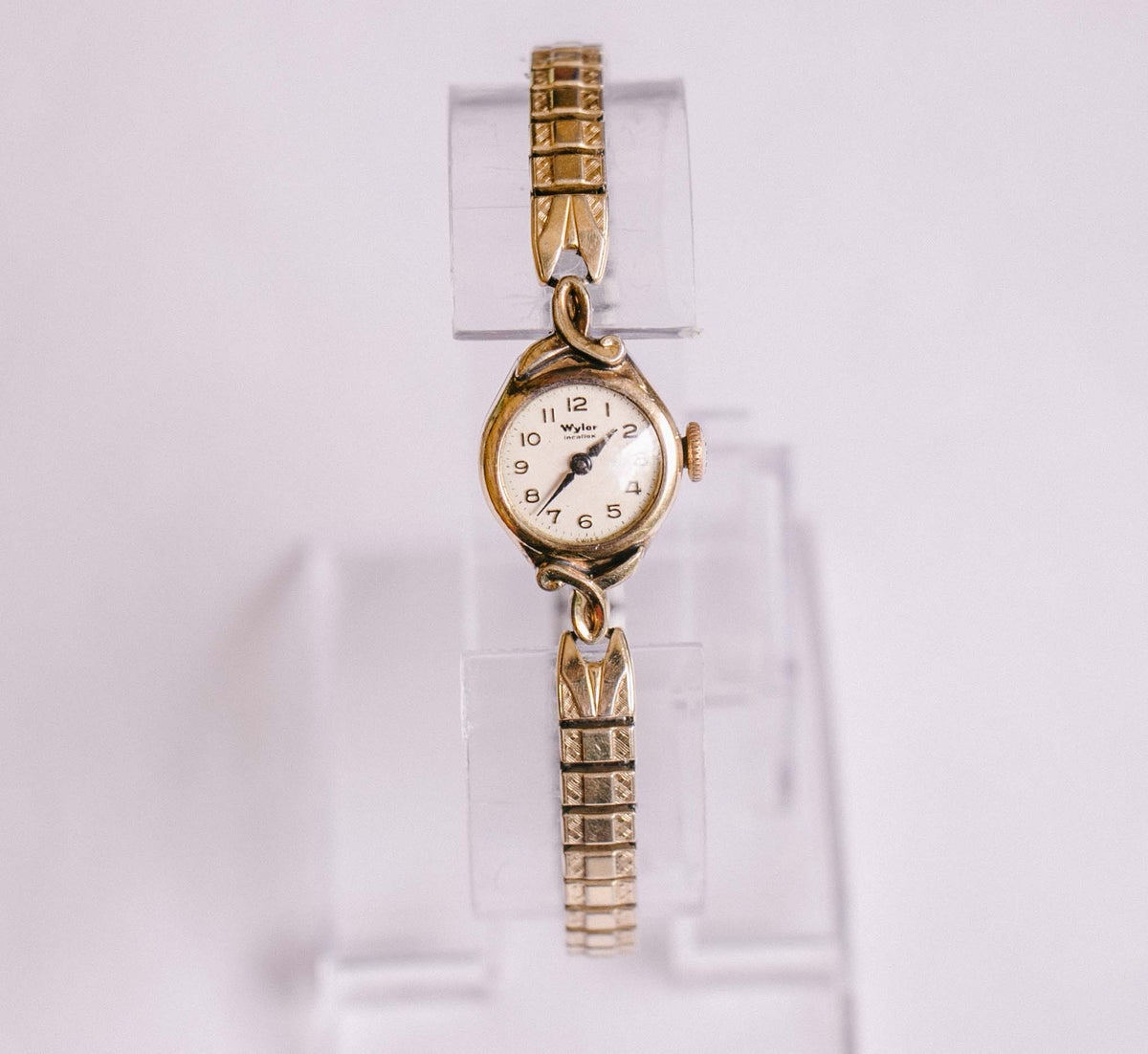 Gold-tone Wyler Incaflex Vintage Watch | 1960s Vintage Ladies Watch ...