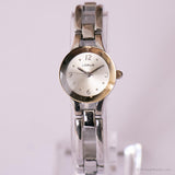 Jahrgang Lorus Mode Uhr für Damen | Silbertones Kleid Uhr