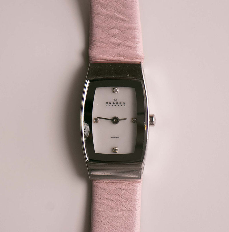 Vintage Rectangular Skagen Denmark Diamonds Watch for Women – Vintage Radar