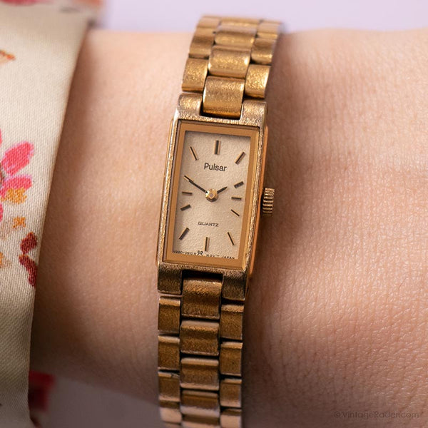Vintage Pulsar V220-5380 R0 Watch | Ladies Rectangular Gold-tone Watch