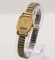 Tono d'oro piccolo degli anni '80 Seiko E029-5050 ro orologio per donne