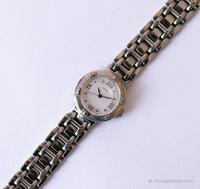 Tono d'argento vintage Guess Orologio da donna | Elegante orologio da ufficio per le donne