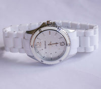 Armitron Maintenant tout blanc montre | Meilleures montres en quartz minimaliste