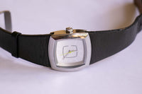 DKNY Silberton Uhr für Frauen | Solide Edelstahlquarz Uhr