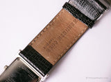 كلاسيكي Kenneth Cole ساعة مربعة للنساء مع حزام بني سميك