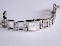 Dial cuadrado minimalista Guess reloj para mujeres | Cuarzo de damas pequeños reloj