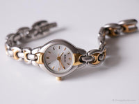 Minuscolo orologio bicolore vintage da Relic | Guarda le dimensioni di piccoli polso