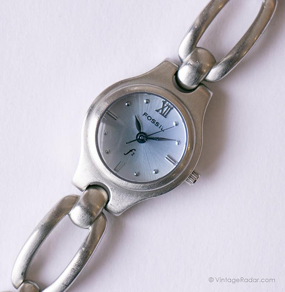 Dial azul clásico Fossil Señoras reloj | Vestido de tonos plateados vintage reloj para ella