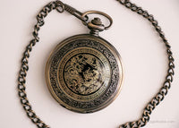 ساعة جيب التنين القديمة | خيار نقش السترة ذات اللون الذهبي