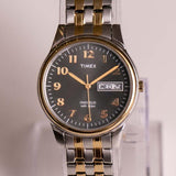 Vintage noir Timex Day et Date Quartz montre pour hommes
