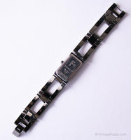 Vintage Schwarz Fossil Uhr für Frauen | Dunkler silbertoner Damen Armbanduhr