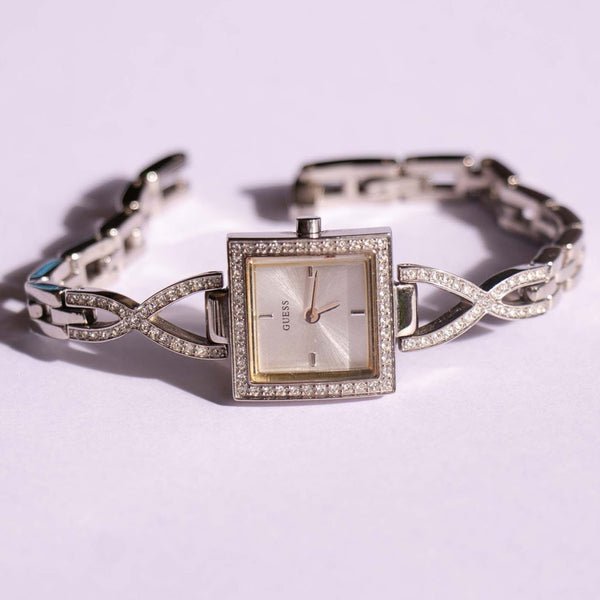 Guess Mujeres de tono de plata minimalista reloj | Cuarzo de lujo reloj