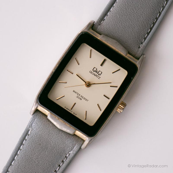 Vintage rechteckige Q & Q. Uhr | Bezahlbar Uhren für Frauen
