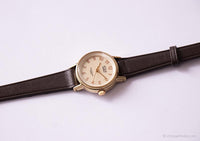 Quiverage by Timex ساعة نغمة الذهب | Wristwatch Cream Dial لها