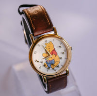 RARE Winnie the Pooh Vintage Valdawa montre Fait pour le Disney Magasin