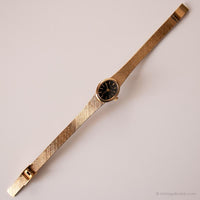 Dial negro vintage Timex reloj | Elegante mini de tono de oro reloj