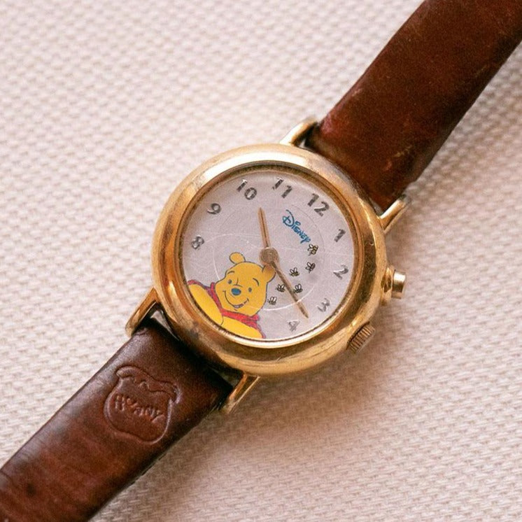 プーさん 掛時計 Winnie the Pooh 掛時計 オーバル型 掛け時計 壁時計 掛時計 プーさん くまのプー pooh ティガー