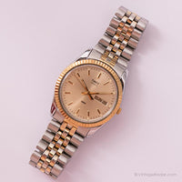 Vintage zweifarbig Timex Uhr | Elegant Timex Armbanduhr