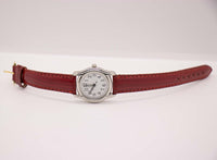Cuarzo de tono plateado vintage reloj con correa roja | Cuarzo de damas reloj