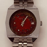 Dialer rojo Geneva Hong Kong reloj Para piezas y reparación, no funciona