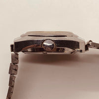Bassel de los años 70 17 Rubis reloj Para piezas y reparación, no funciona