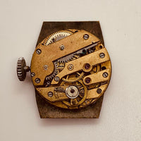 Tranche militaire art déco des années 40 montre pour les pièces et la réparation - ne fonctionne pas