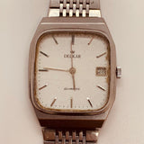 Date de quartz Delkar des années 1980 montre pour les pièces et la réparation - ne fonctionne pas
