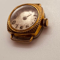 Petites dames en or 17 bijoux montre pour les pièces et la réparation - ne fonctionne pas